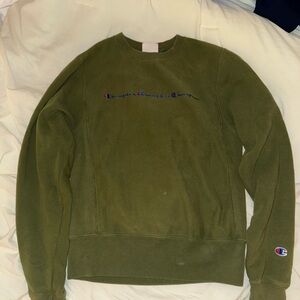 Champion Green Crewneck Sweater with Ribbed Cuffs